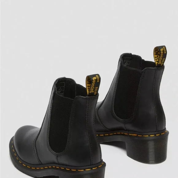 Dr. Marten Cadence boot size 10 New in box - Picture 2 of 2